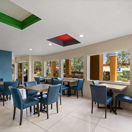 Quality Inn Sarasota I-75 Vamo Εξωτερικό φωτογραφία