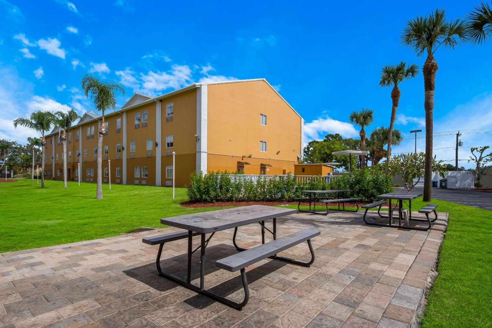 Quality Inn Sarasota I-75 Vamo Εξωτερικό φωτογραφία