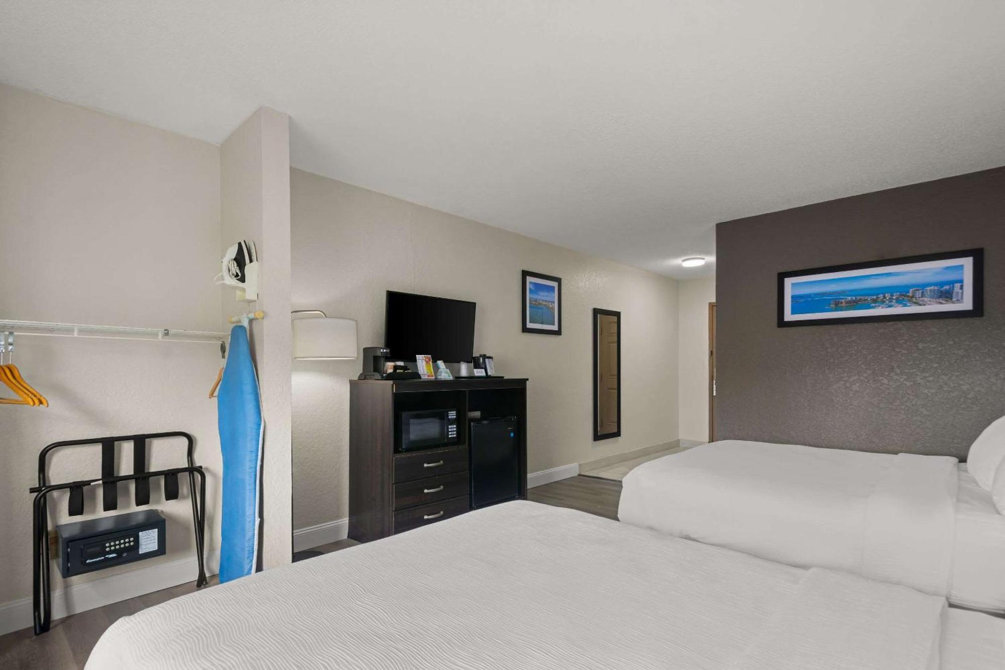 Quality Inn Sarasota I-75 Vamo Εξωτερικό φωτογραφία