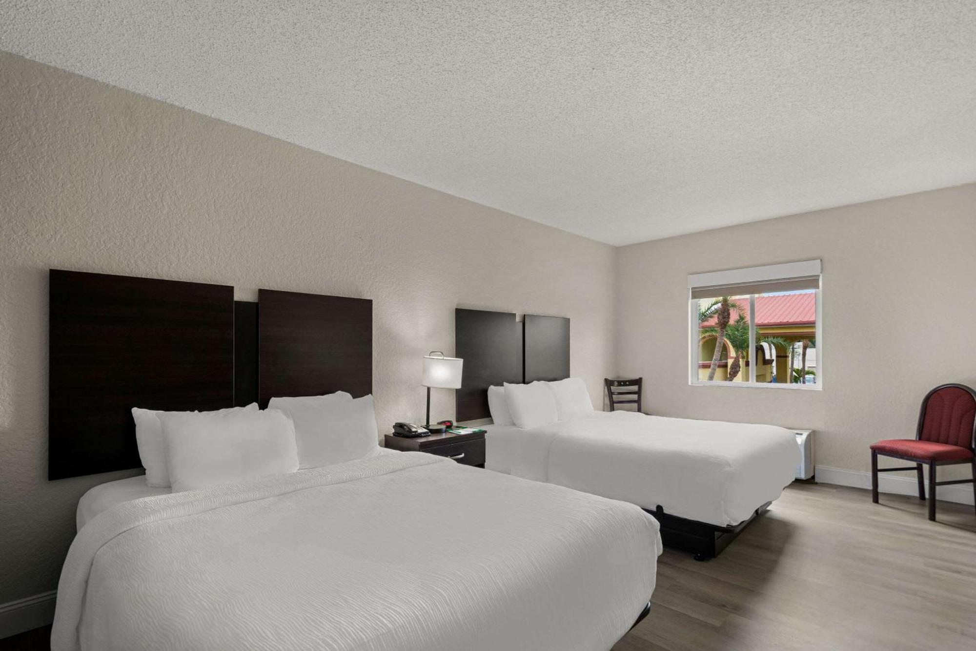 Quality Inn Sarasota I-75 Vamo Εξωτερικό φωτογραφία